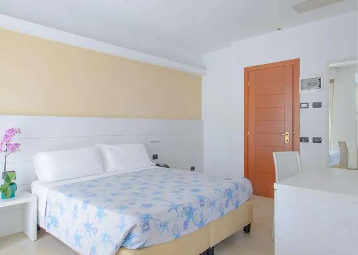 Sans Souci 3* Римини