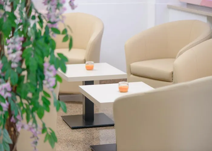 Отель Sans Souci