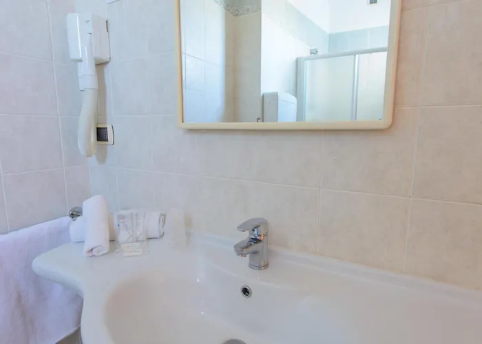 Отель Sans Souci